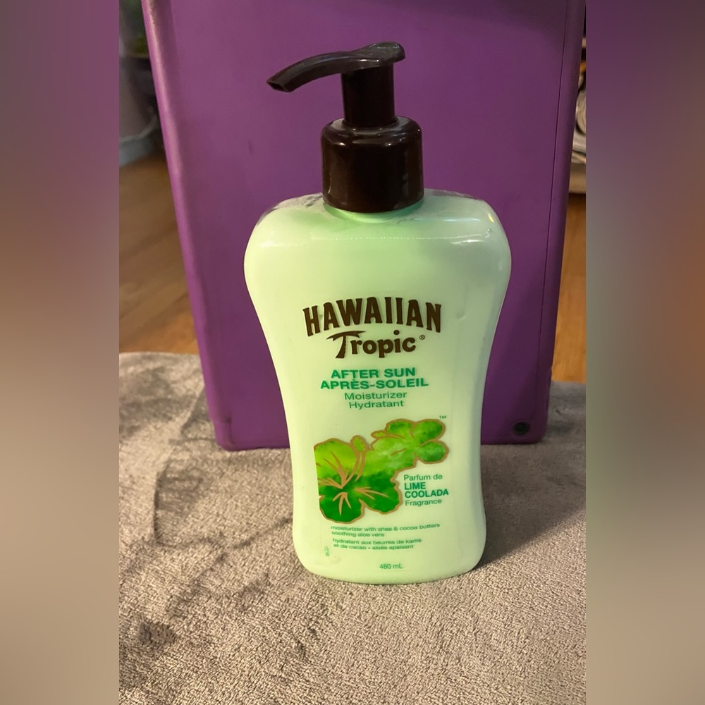 NWOB Hawaiian Tropic After Sun Moisturizer